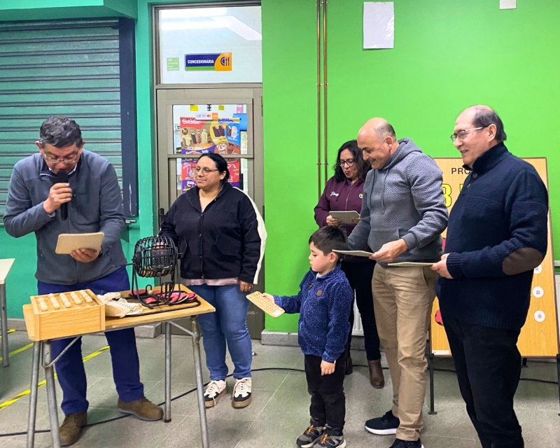 Equipo de Animación Familiar Impulsa el Espíritu de Familia